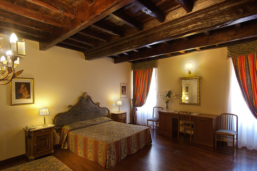 Domus Julia 3* Roma